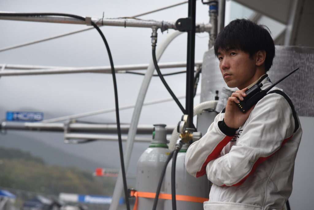 「スーパー耐久は通過点」ポルシェインストラクター鈴木翔也の挑戦 andrace_suzuki-shoya_001