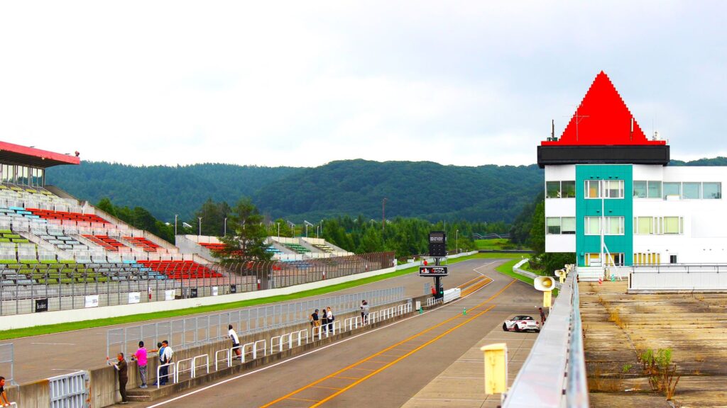 【十勝スピードウェイ編】JAF公認の参加型ローカルレースを一挙紹介! 十勝スピードウェイ