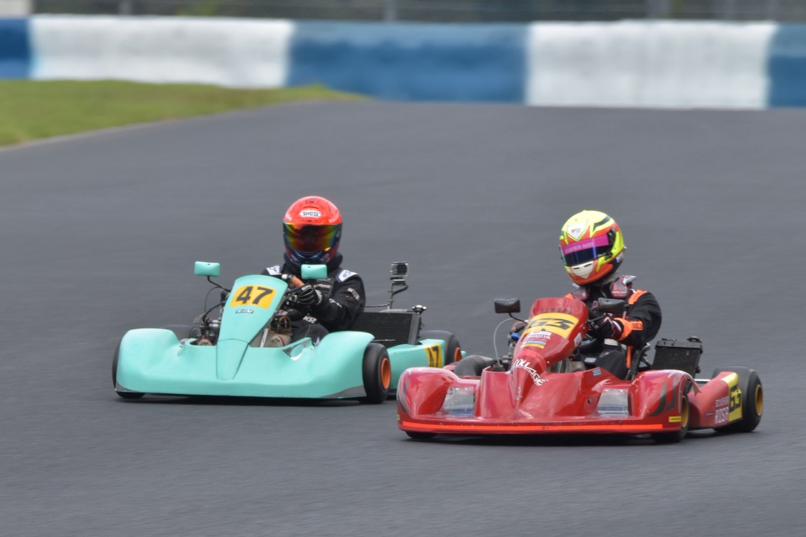 地上60cmを時速200km超で爆走！スーパーカート／サーキットカートの世界